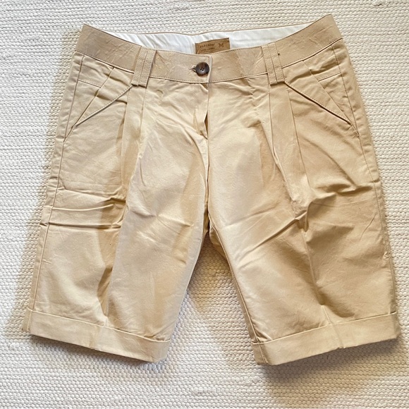 Paparagi South Korea Fashion Khaki Pleated Cuff Bermuda Shorts Size M - Picture 1 of 8